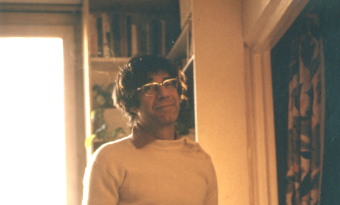 Driss Chraibi chez lui en 1975.